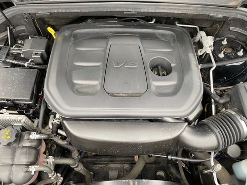 Used 2020 Jeep Grand Cherokee Laredo w/ Quick Order Package 2BN North image 19