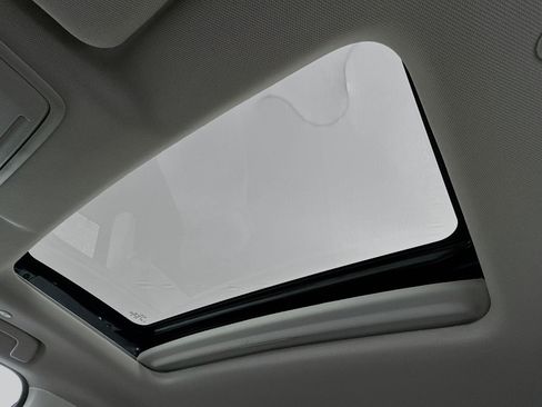 Certified 2024 Honda CR-V EX image 21