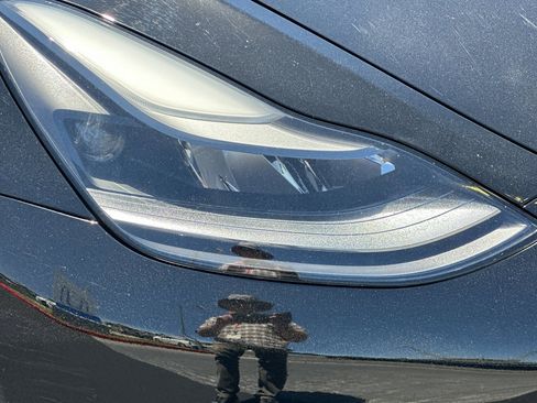 Used 2021 Tesla Model 3 Long Range AWD/4WD image 11