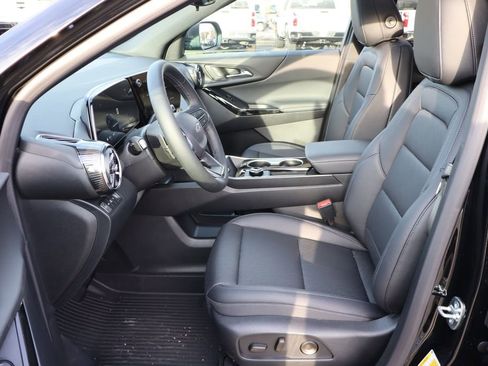 New 2026 Chevrolet Equinox LT w/ Convenience Package II image 5