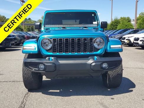 Certified 2024 Jeep Wrangler Unlimited w/ Convenience Group AWD/4WD image 2
