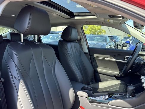 Used 2025 Acura Integra Base image 19