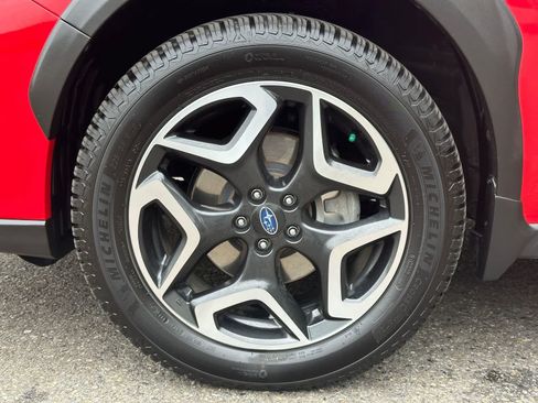 Used 2020 Subaru Crosstrek 2.0i Limited w/ Moonroof Package w/Navigation AWD/4WD image 7