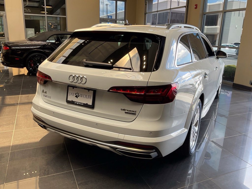Used 2023 Audi A4 2.0T allroad Premium Plus AWD/4WD image 5