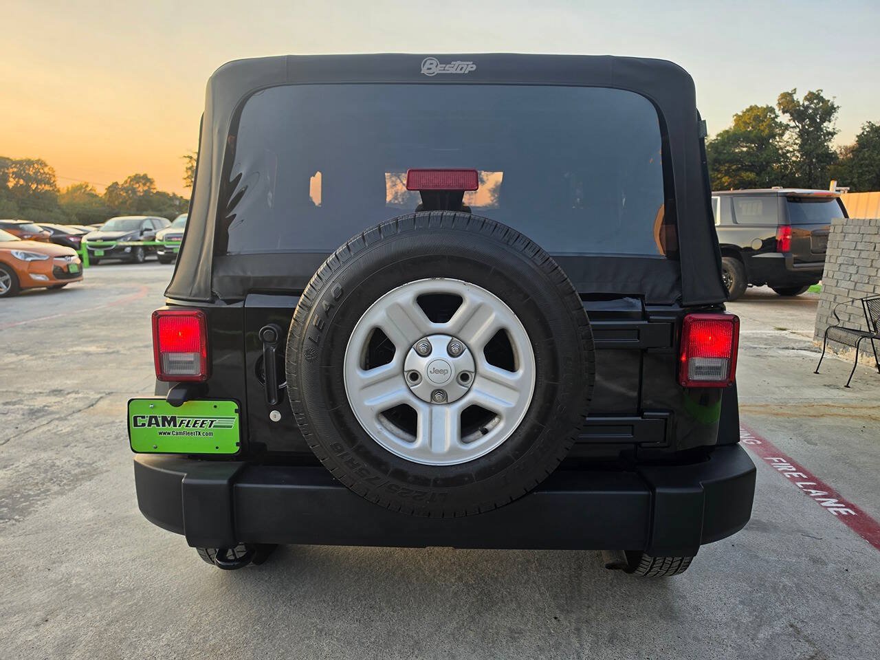 Used 2013 Jeep Wrangler Sport AWD/4WD image 10
