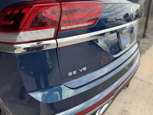 Used 2023 Volkswagen Atlas Cross Sport SE FWD image 37