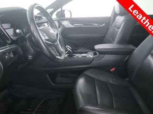 Used 2022 Cadillac XT5 Premium Luxury AWD/4WD image 16