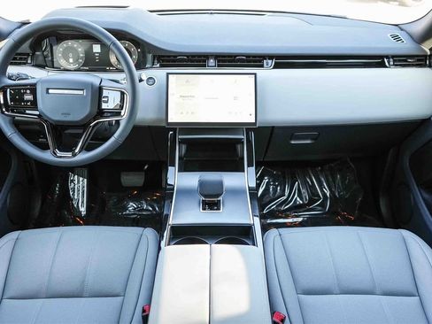 New 2026 Land Rover Range Rover Evoque S image 12