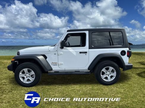 Used 2019 Jeep Wrangler Sport S image 3