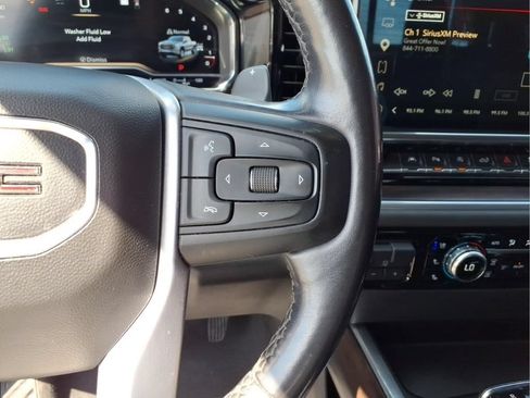 Used 2022 GMC Sierra 1500 SLT AWD/4WD image 25