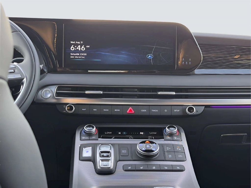 Certified 2024 Hyundai Palisade Calligraphy AWD/4WD image 19