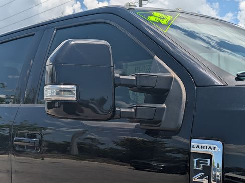 Certified 2022 Ford F450 Lariat w/ Lariat Value Package AWD/4WD image 10