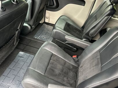 Used 2017 Dodge Grand Caravan SXT
