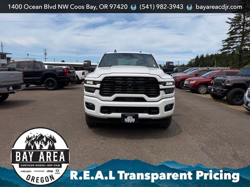 Used 2025 RAM 2500 Big Horn AWD/4WD image 2