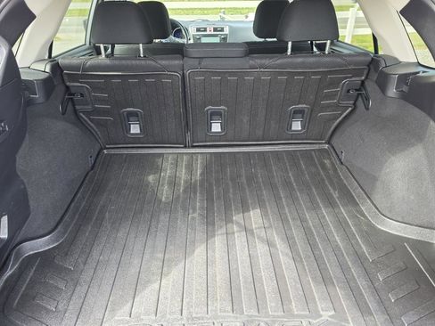 Used 2016 Subaru Outback 2.5i Premium image 6