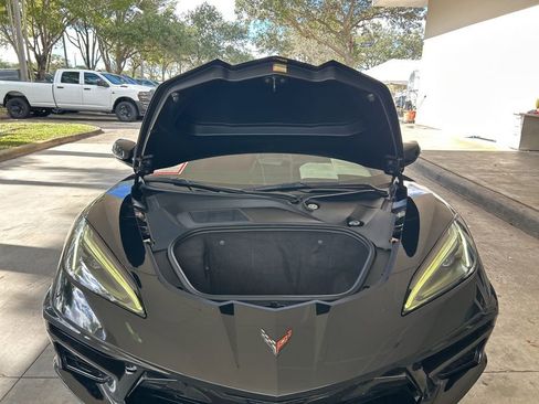 Used 2022 Chevrolet Corvette Stingray Coupe w/ 1LT image 11