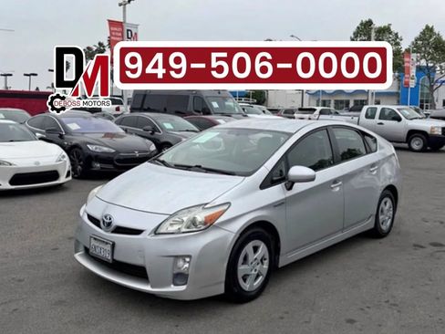 Used 2010 Toyota Prius Five image 1