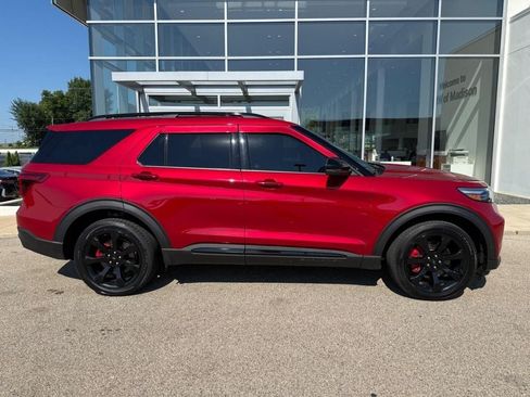 Used 2020 Ford Explorer ST w/ ST Street Pack AWD/4WD image 2