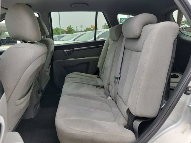 Used 2009 Hyundai Santa Fe GLS w/ Popular Equipment Pkg 2 FWD image 9