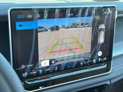 New 2026 Volkswagen Tiguan SE AWD/4WD image 25