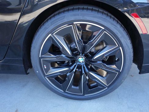 New 2026 BMW 740i w/ Premium Package image 6