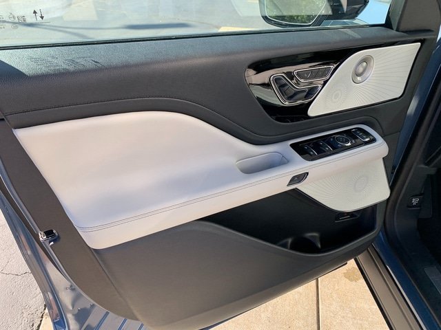 New 2027 Lincoln Aviator Reserve AWD/4WD image 19