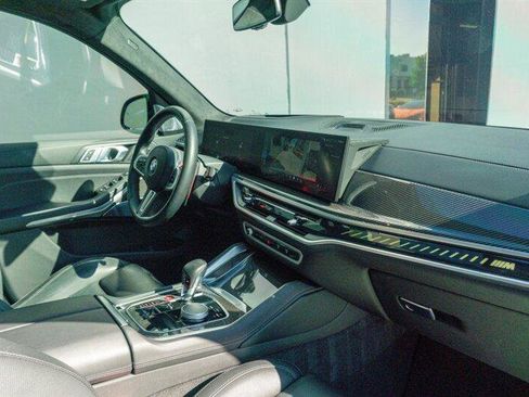 Used 2025 BMW X5 M Competition w/ Executive Package image 56