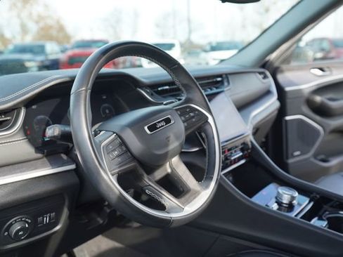 Used 2021 Jeep Grand Cherokee L Limited image 30