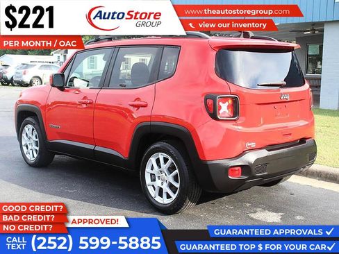 Used 2019 Jeep Renegade Latitude FWD image 8