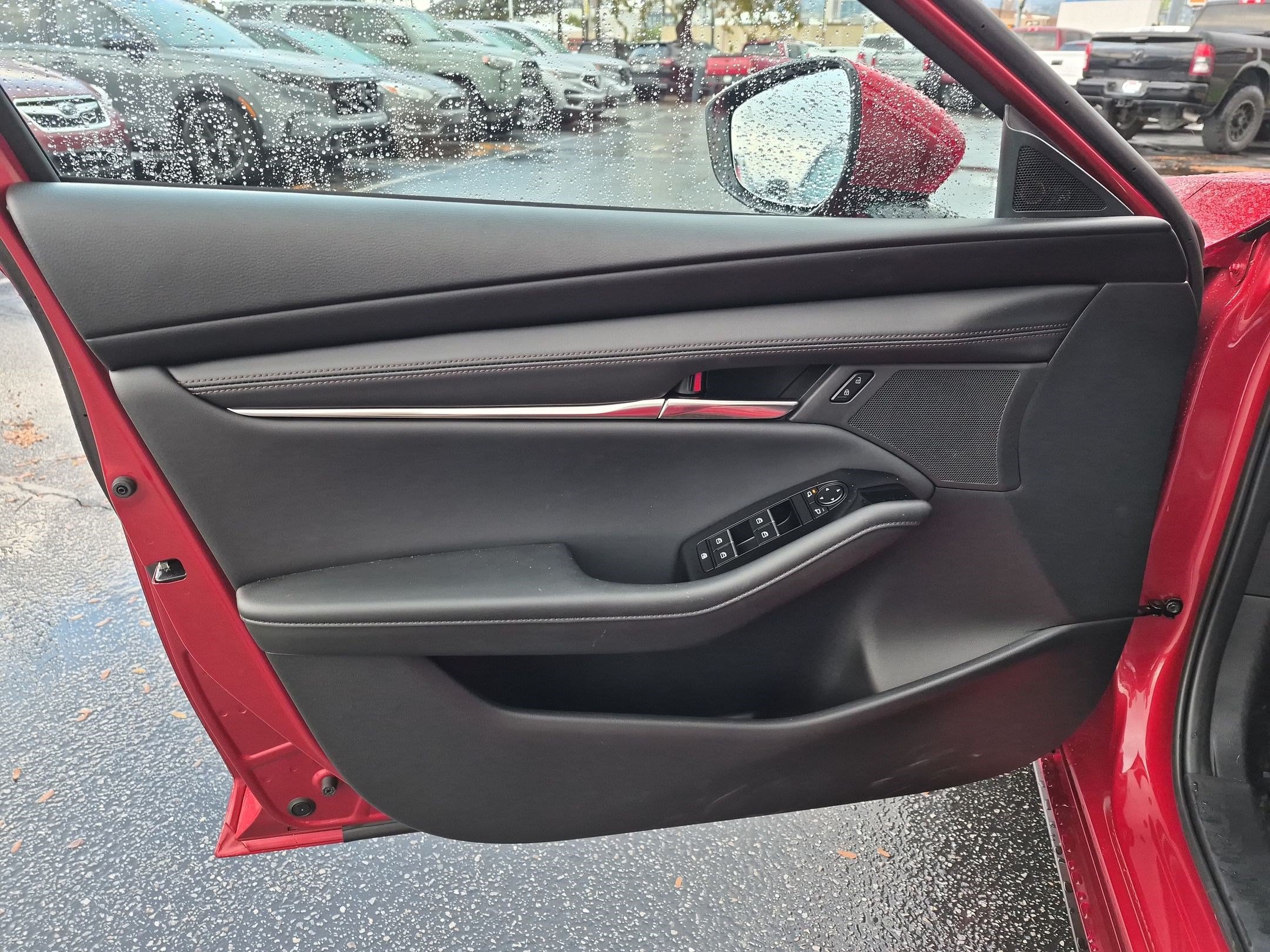 Used 2025 MAZDA MAZDA3 s FWD image 14