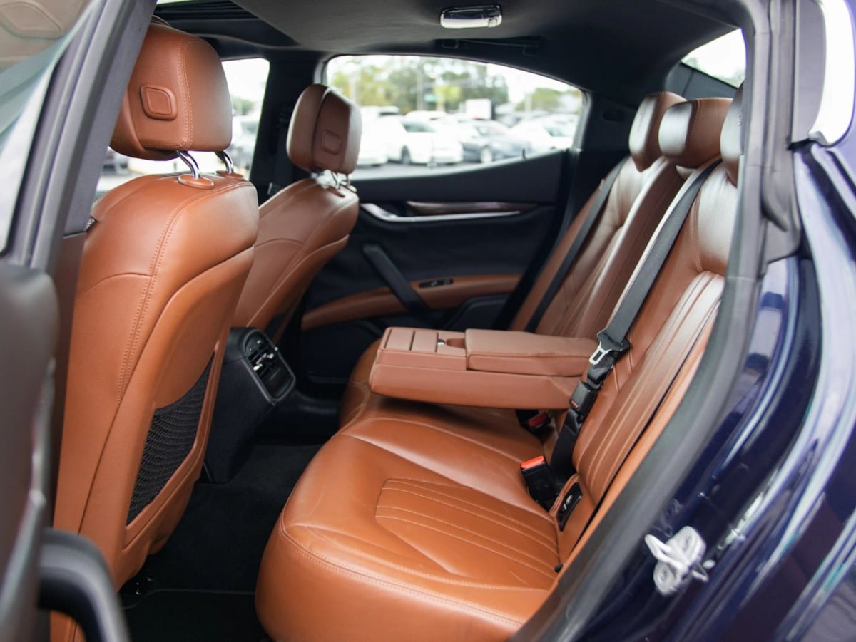 Used 2015 Maserati Ghibli S Q4 AWD/4WD image 26