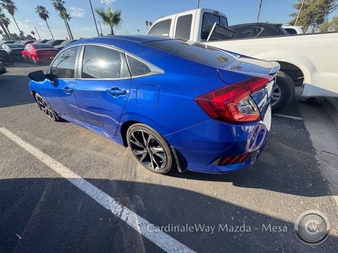 Used 2019 Honda Civic Sport image 6