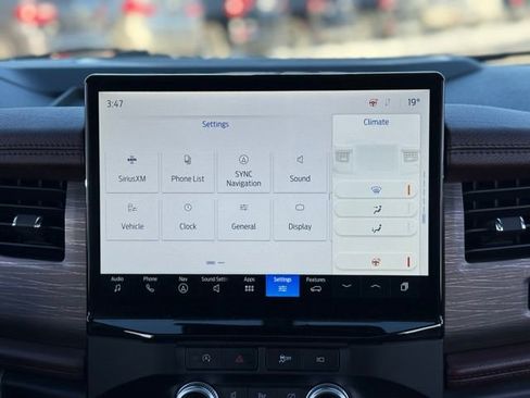 Certified 2024 Ford Expedition Max Limited image 23