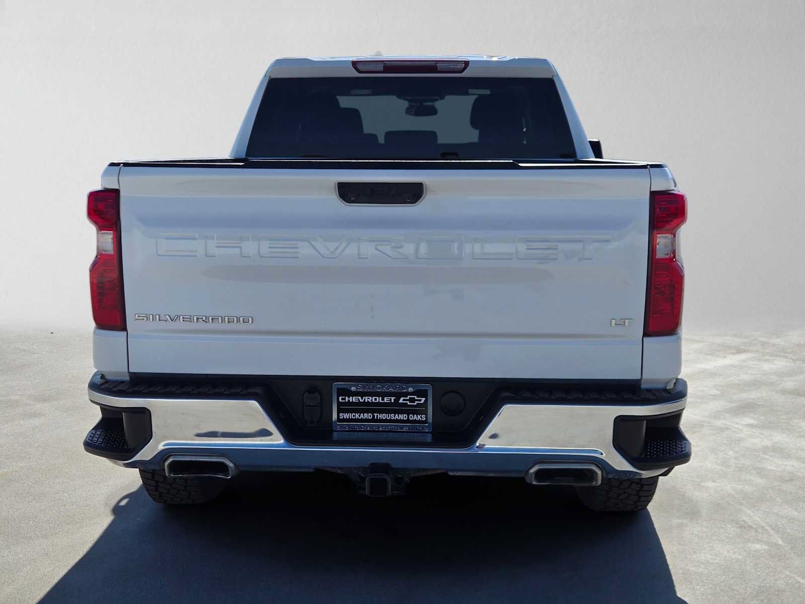 Used 2023 Chevrolet Silverado 1500 LT AWD/4WD image 4