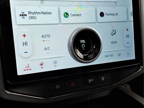 Used 2024 Ford Expedition Max Platinum image 8