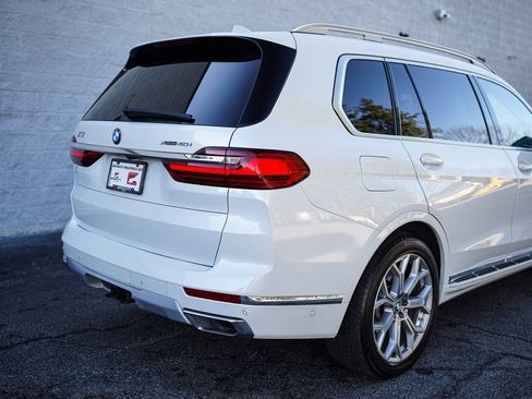 Used 2022 BMW X7 xDrive40i w/ Premium Package image 14