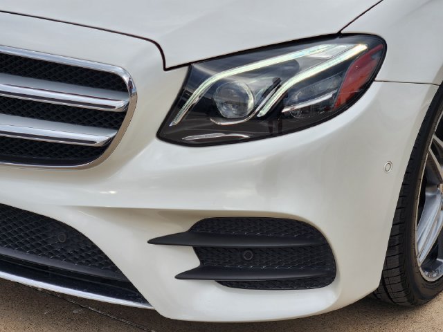 Used 2019 Mercedes-Benz E 300 image 16