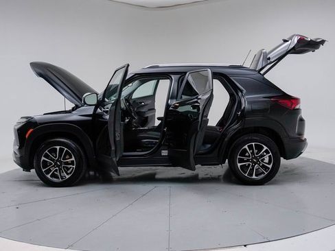 Used 2024 Chevrolet TrailBlazer LT w/ Convenience Package image 22