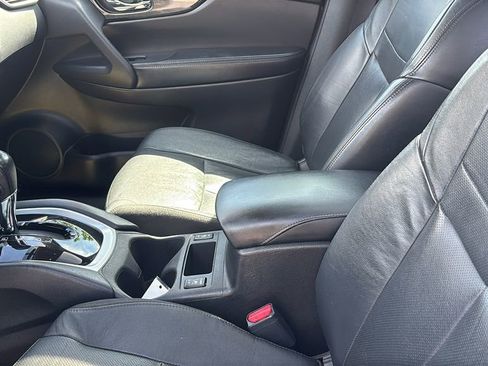 Used 2015 Nissan Rogue SL w/ SL Premium Package AWD/4WD image 23