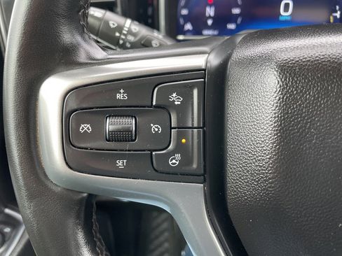 Used 2024 Chevrolet Silverado 1500 LT image 6