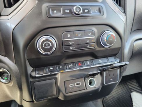 Used 2025 Chevrolet Silverado 1500 Custom Trail Boss AWD/4WD image 22