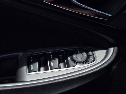 Used 2024 Chevrolet Malibu LT FWD image 31