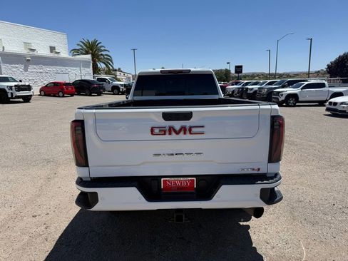 Used 2024 GMC Sierra 3500 AT4 w/ AT4 Premium Plus Package AWD/4WD image 6