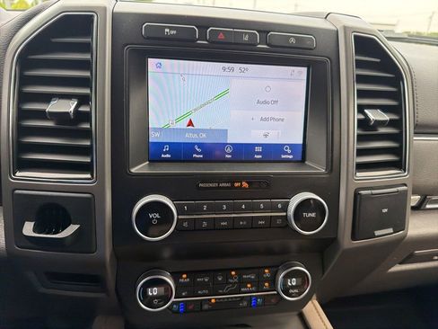 Used 2021 Ford Expedition XLT RWD image 16