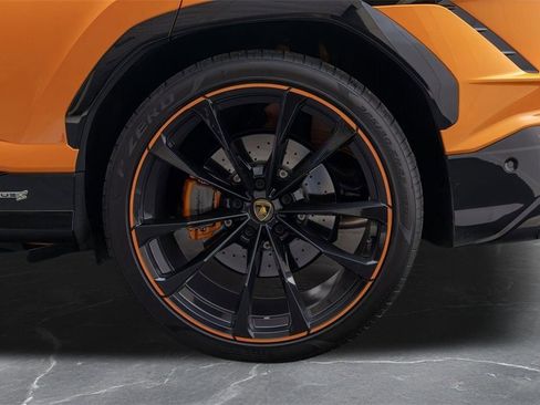 Used 2024 Lamborghini Urus S image 55