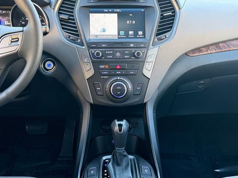 Used 2018 Hyundai Santa Fe Sport w/ 2.4L Tech Package 04 image 11