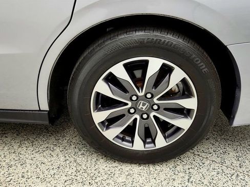 Used 2023 Honda Odyssey EX-L image 9