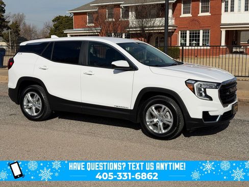 Used 2022 GMC Terrain SLE image 26