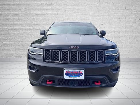 Used 2021 Jeep Grand Cherokee Trailhawk w/ Trailhawk Luxury Group AWD/4WD image 2