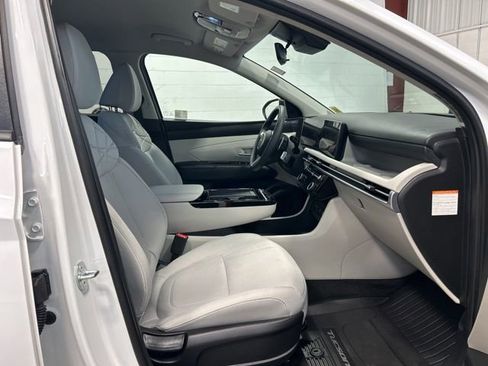 Used 2025 Hyundai Tucson Blue image 15